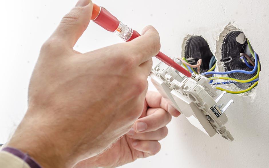 cherche électricien pas cher Villejuif